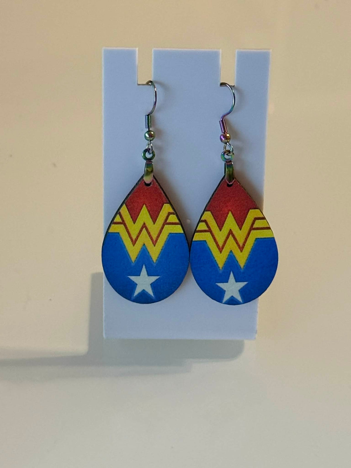 Wonder Women Earing