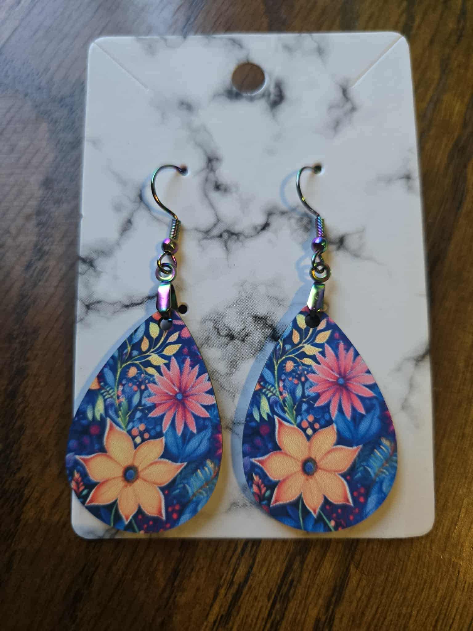 Flower Theme Tear Drop Earrings