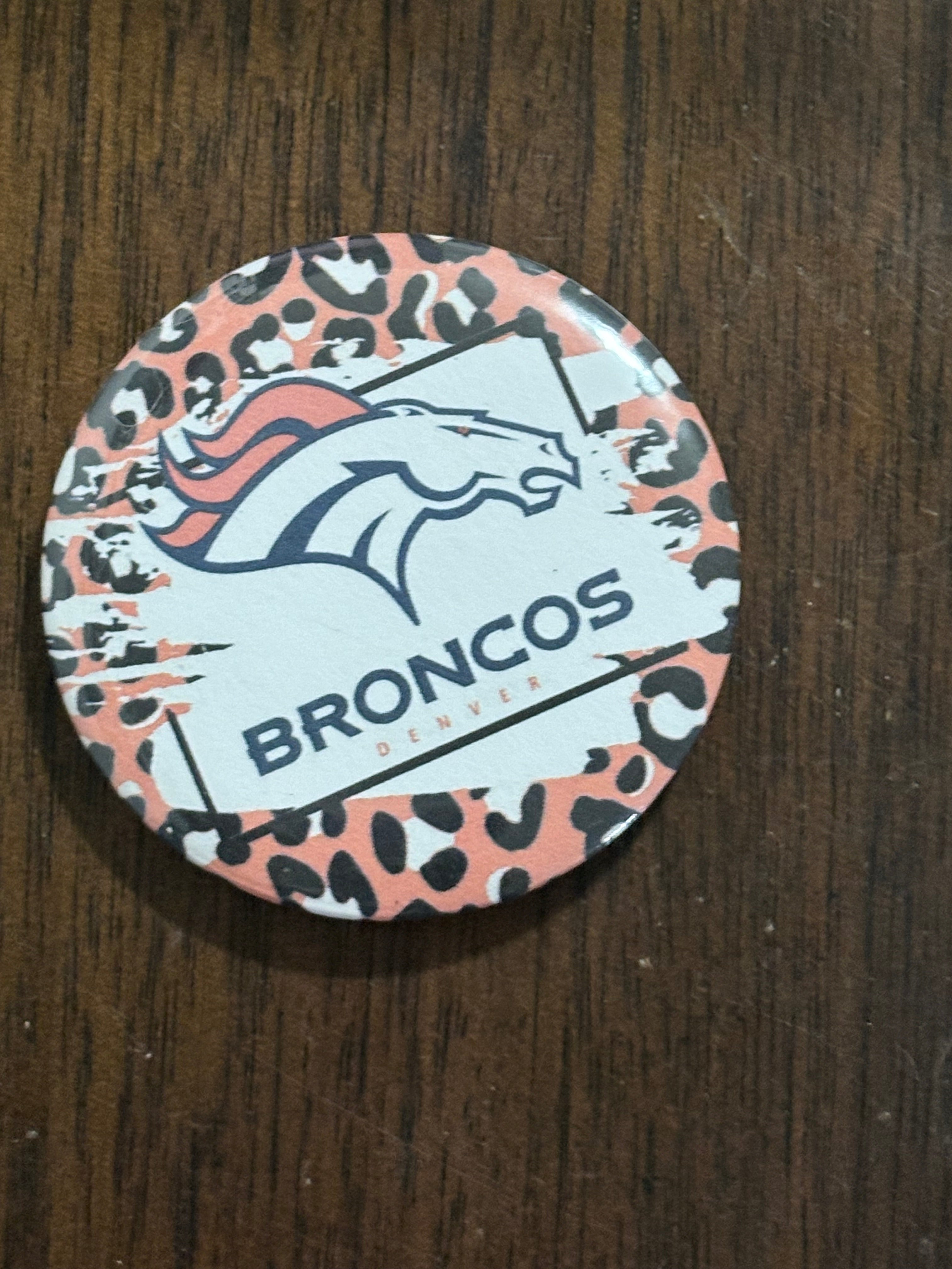 Football theme fridge magnets