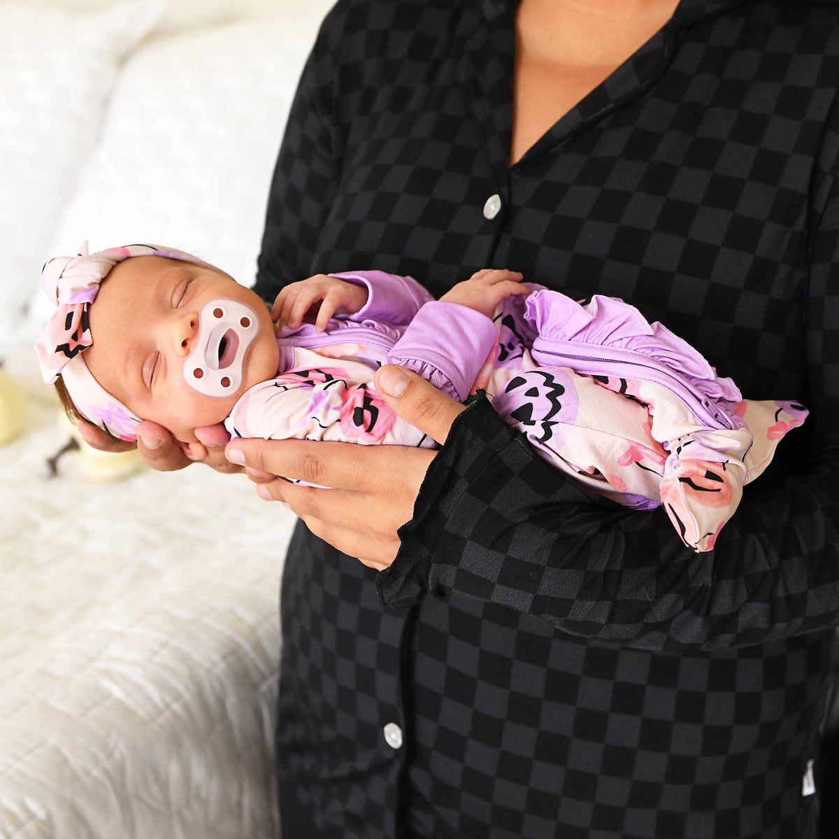Emmy RUFFLE ZIP Bamboo Halloween Pumpkins Baby Outfit