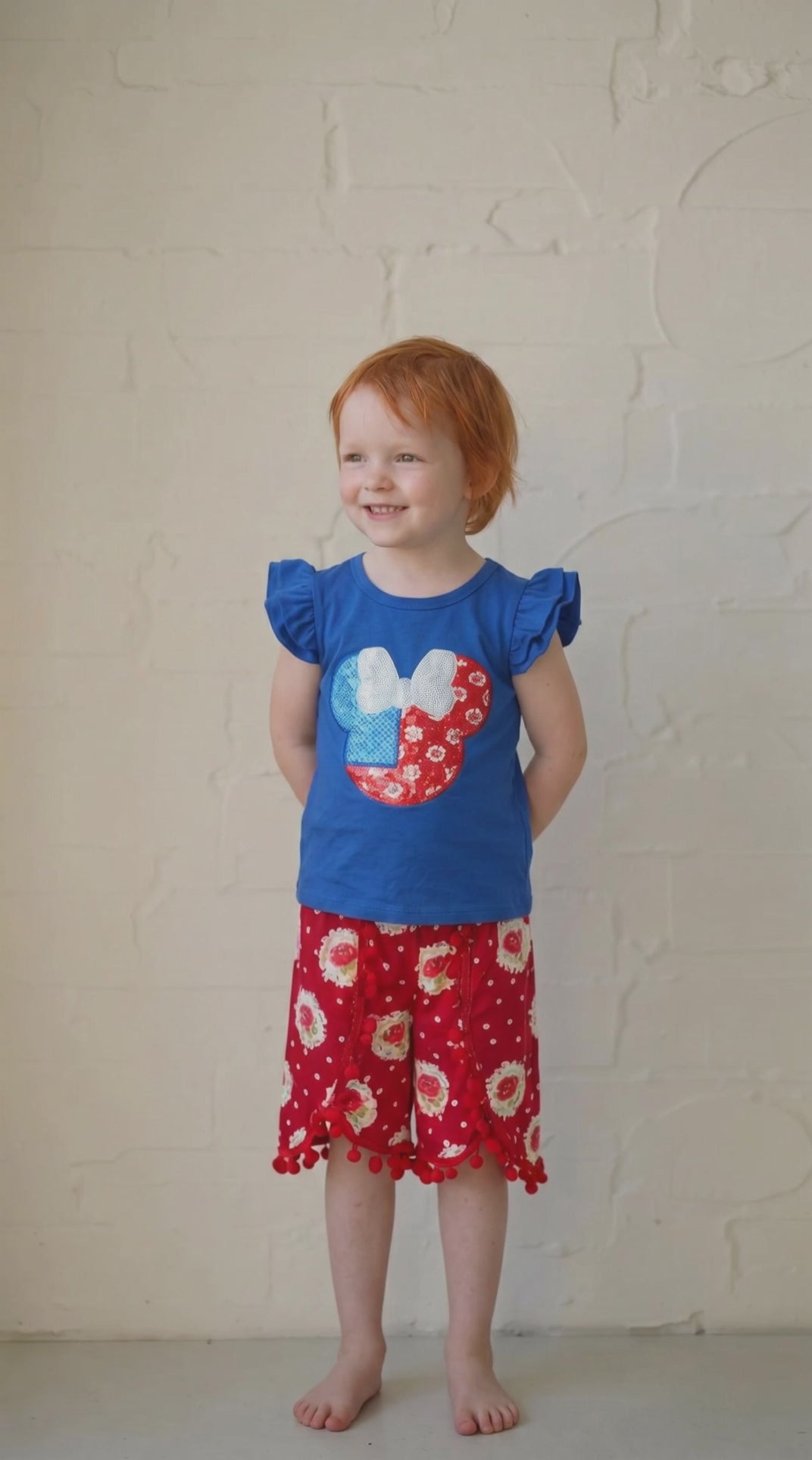 Female Mouse Flag Embordered w/rose pants